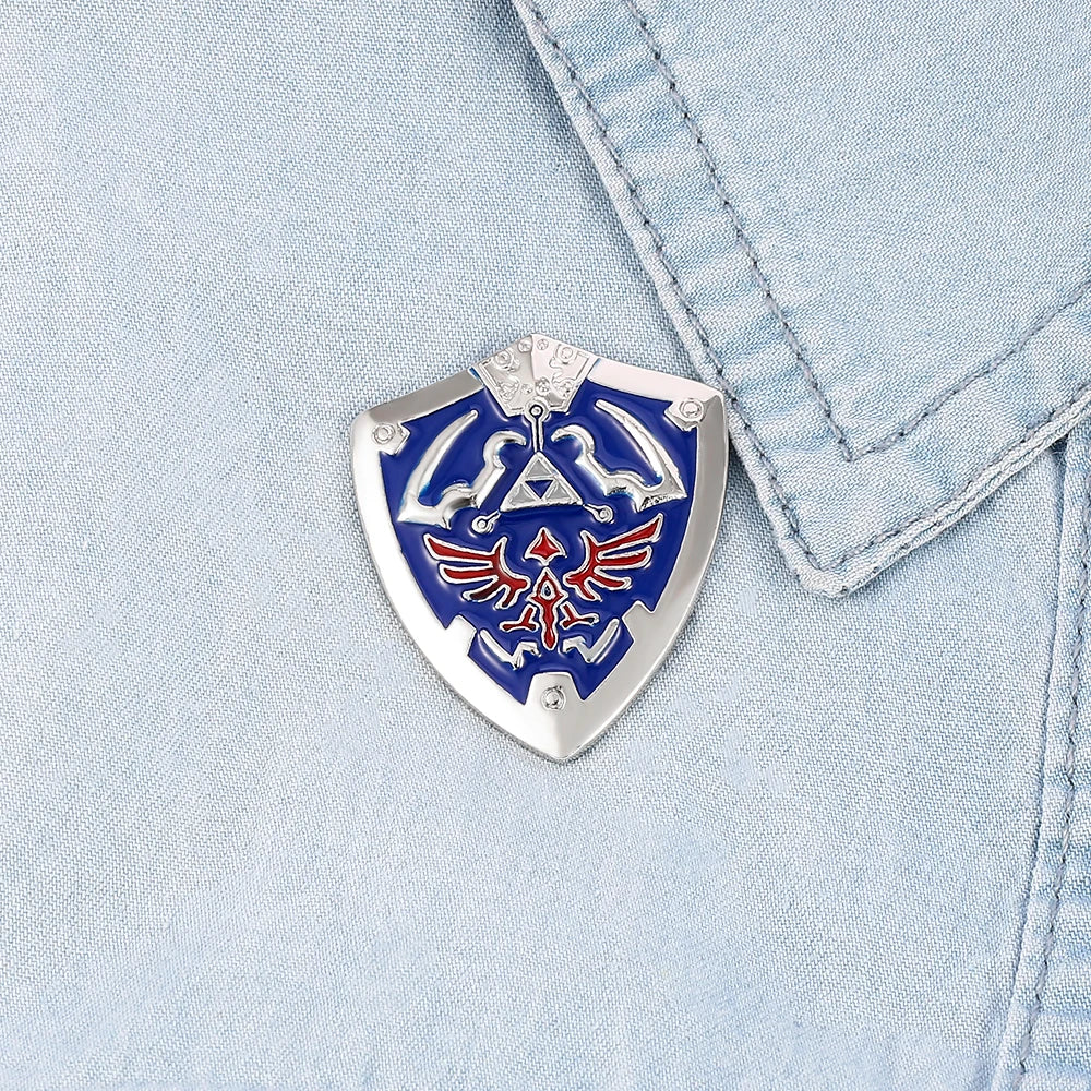 The Legend of Zeldas Brooch for Men Women Vintage Triforce Triangle Amulet Lapel Pins Cosplay Party Gifts