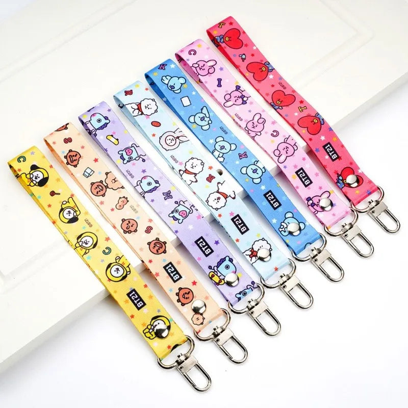 BT21 Koya Shooky Tata Cooky Mang phone lanyard creative high-quality anime cartoon print cute short anti-lost strap for couples