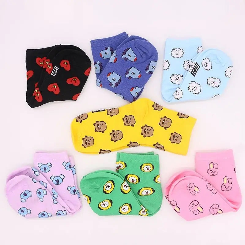 BT21 Koya RJ Cooky Shooky Tata mid-calf socks creative high-fashion anime cartoon print couple autumn and winter warm long socks