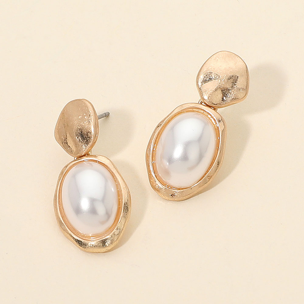 Faceted Oval Pearl Drop Earrings