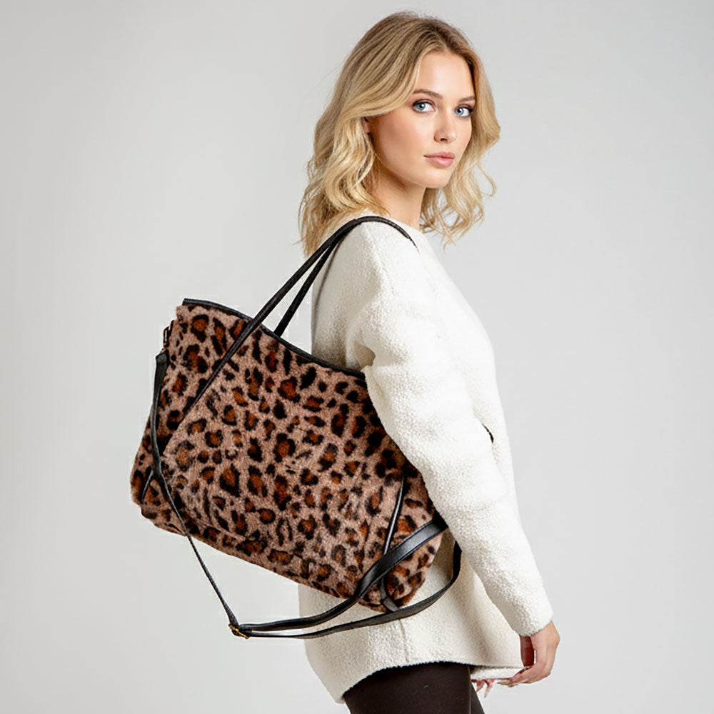Leopard Pattern Faux Fur Shoulder Bag