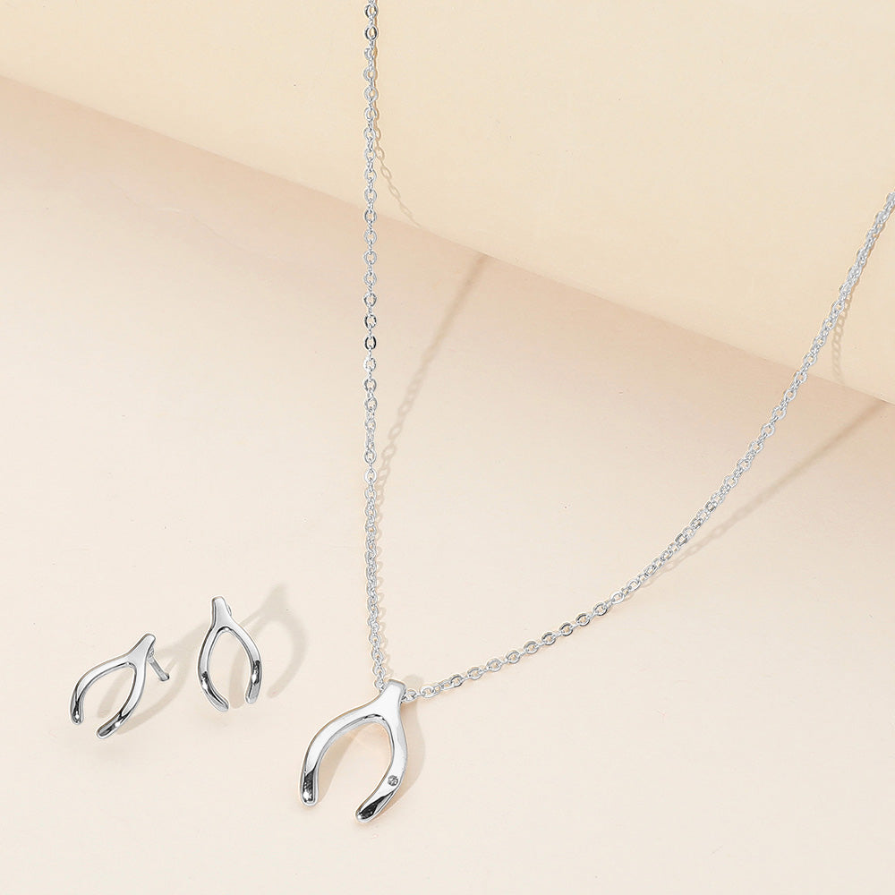 Rhinestone Embellished Brass Metal Wishbone Pendant Necklace