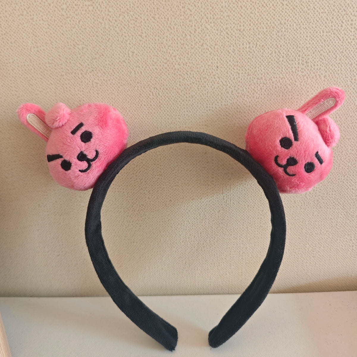 BT21 koya RJ Shooky Man Tata Chimmy Cooky Creative Cartoon Cute Doll Headband Secondary Animation Peripheral Decoration Headband