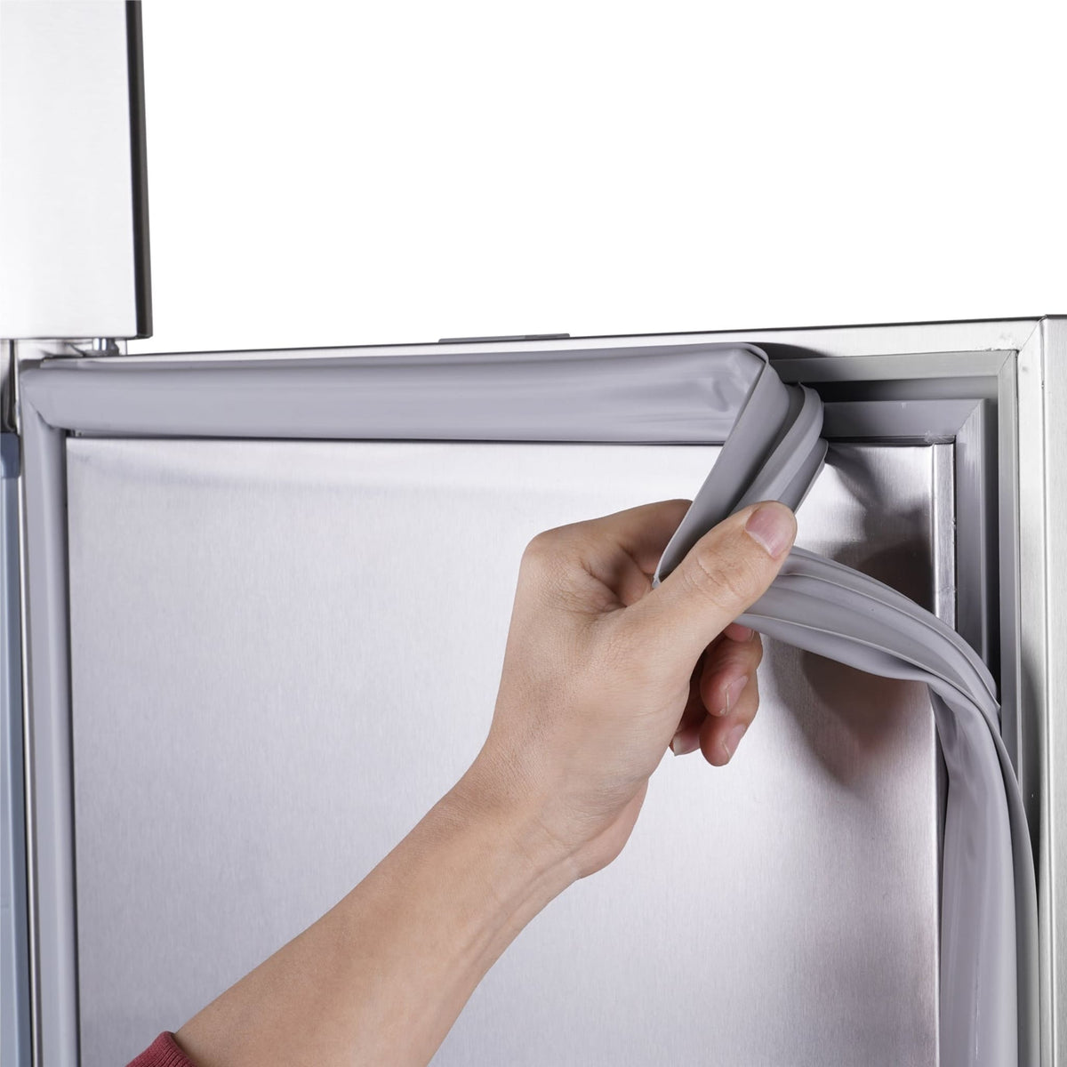 Heavy-Duty 54-Inch Stainless Steel 2-Door Reach-In Upright Commercial Freezer (SAK66598)
